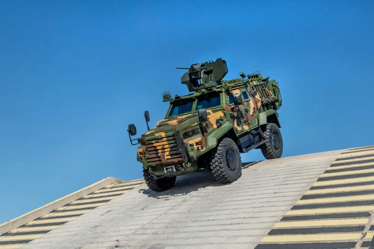 Türk Savunma Sanayii’nden Yeni Başarı: Gidran / Ejder Yalçın 4x4 Macaristan’a Teslim Edildi
